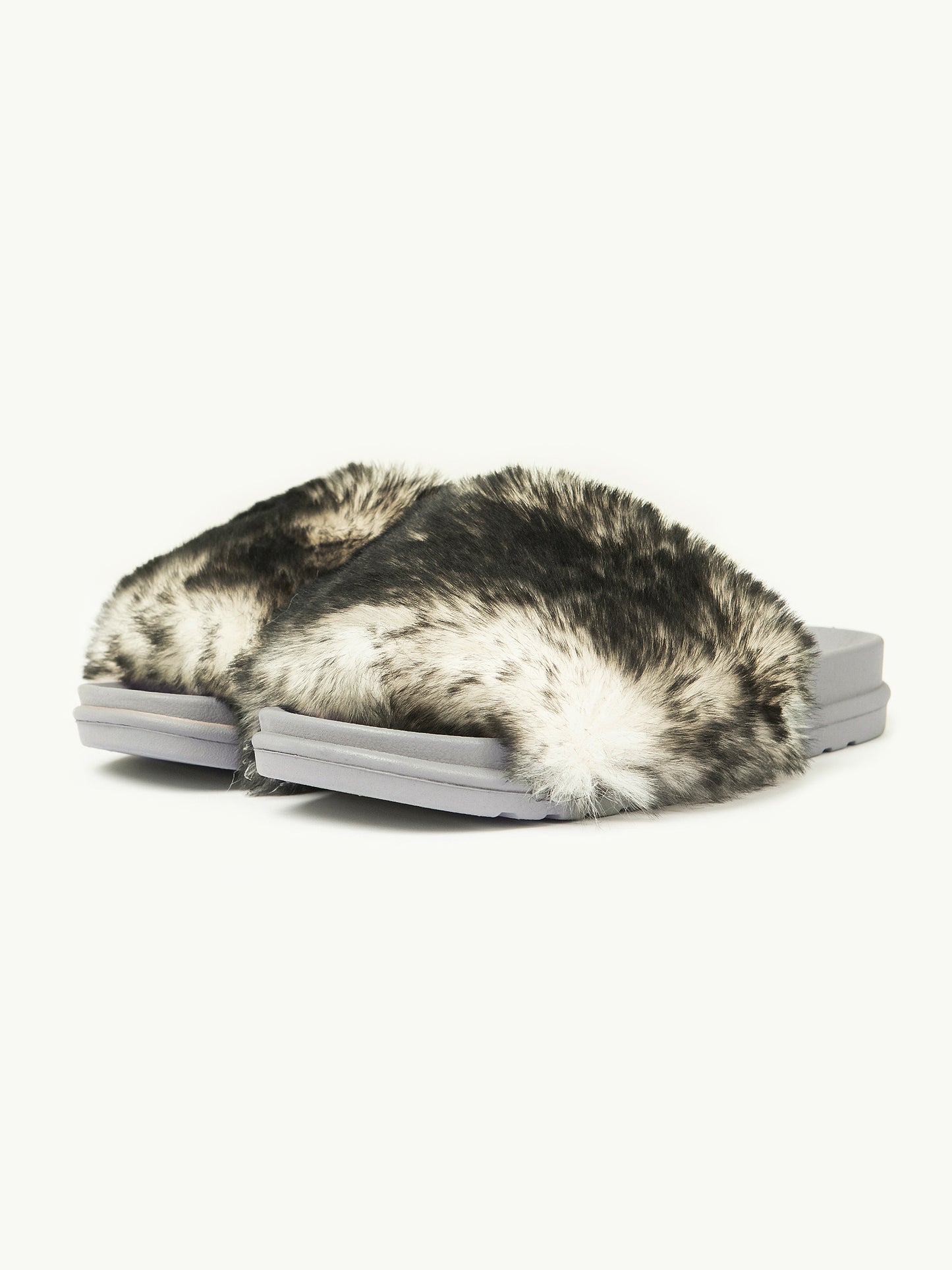 Two Tone Fur Sliders