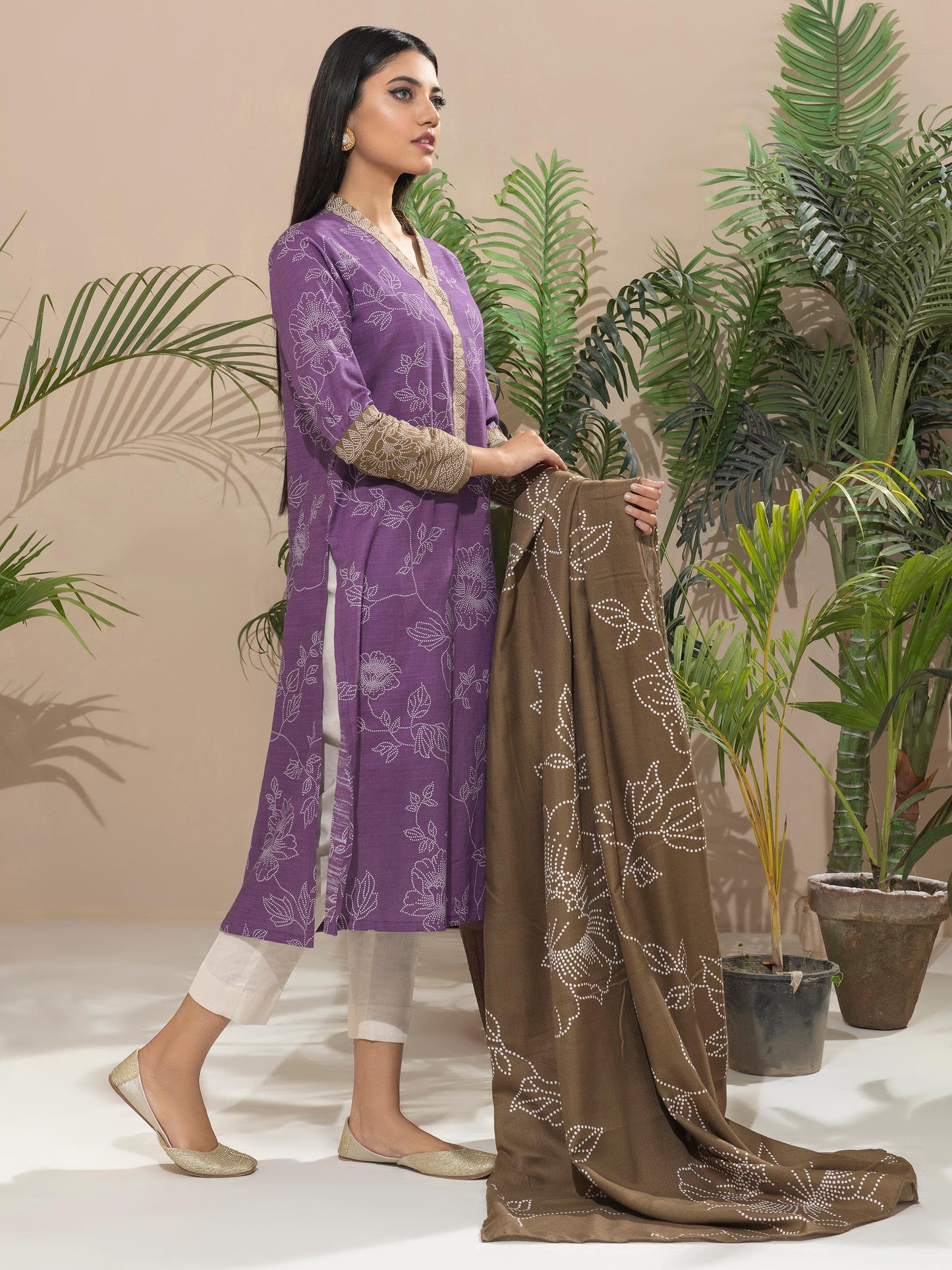 2 Piece Khaddar Suit-Printed (Unstitched)