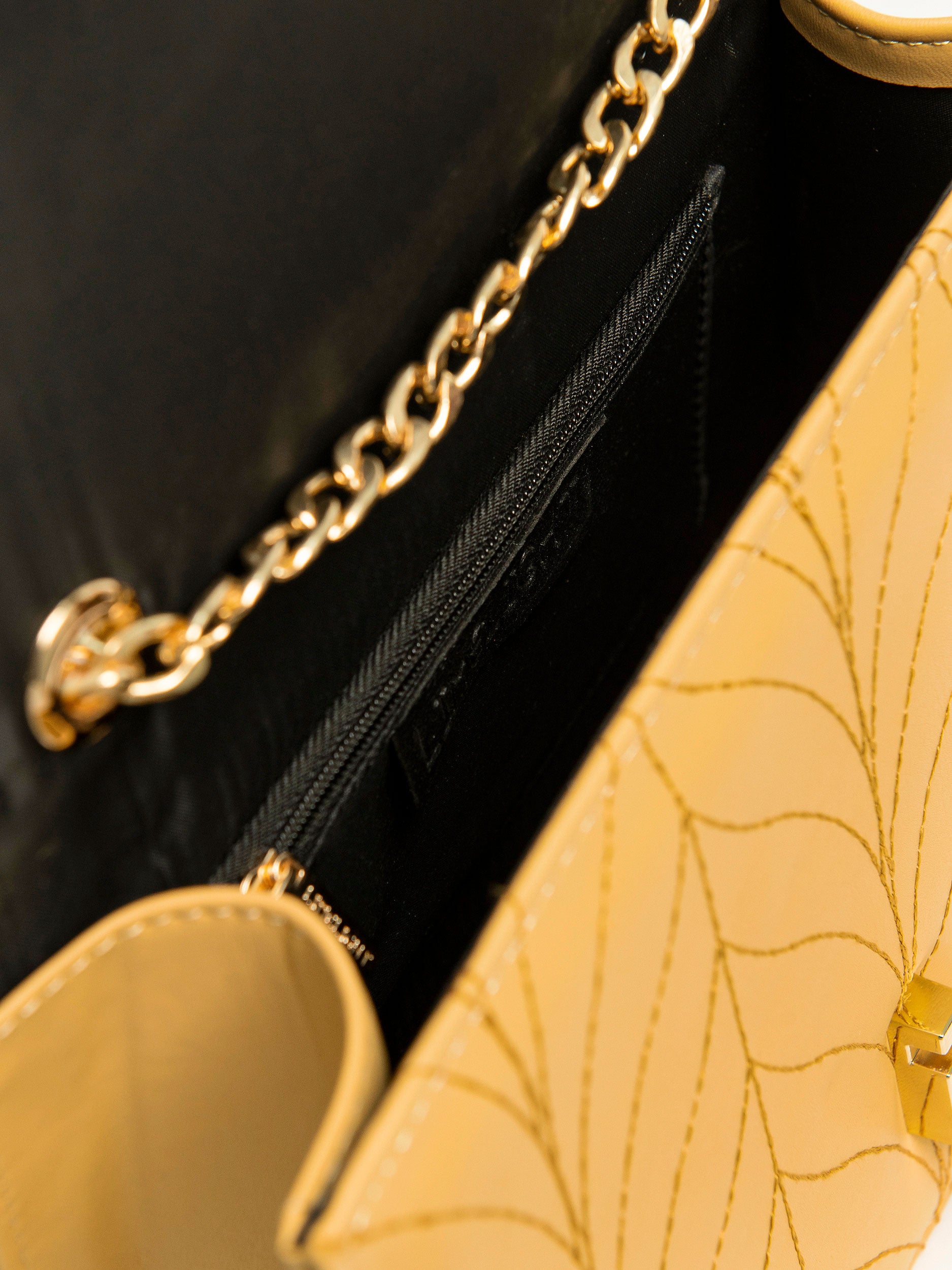 Twist Lock Handbag
