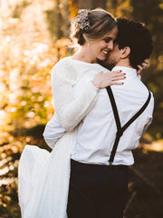 Heiraten im Bayrischen Wald mit einer Lace Jacke