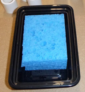 Disposable tupperware sponge holder