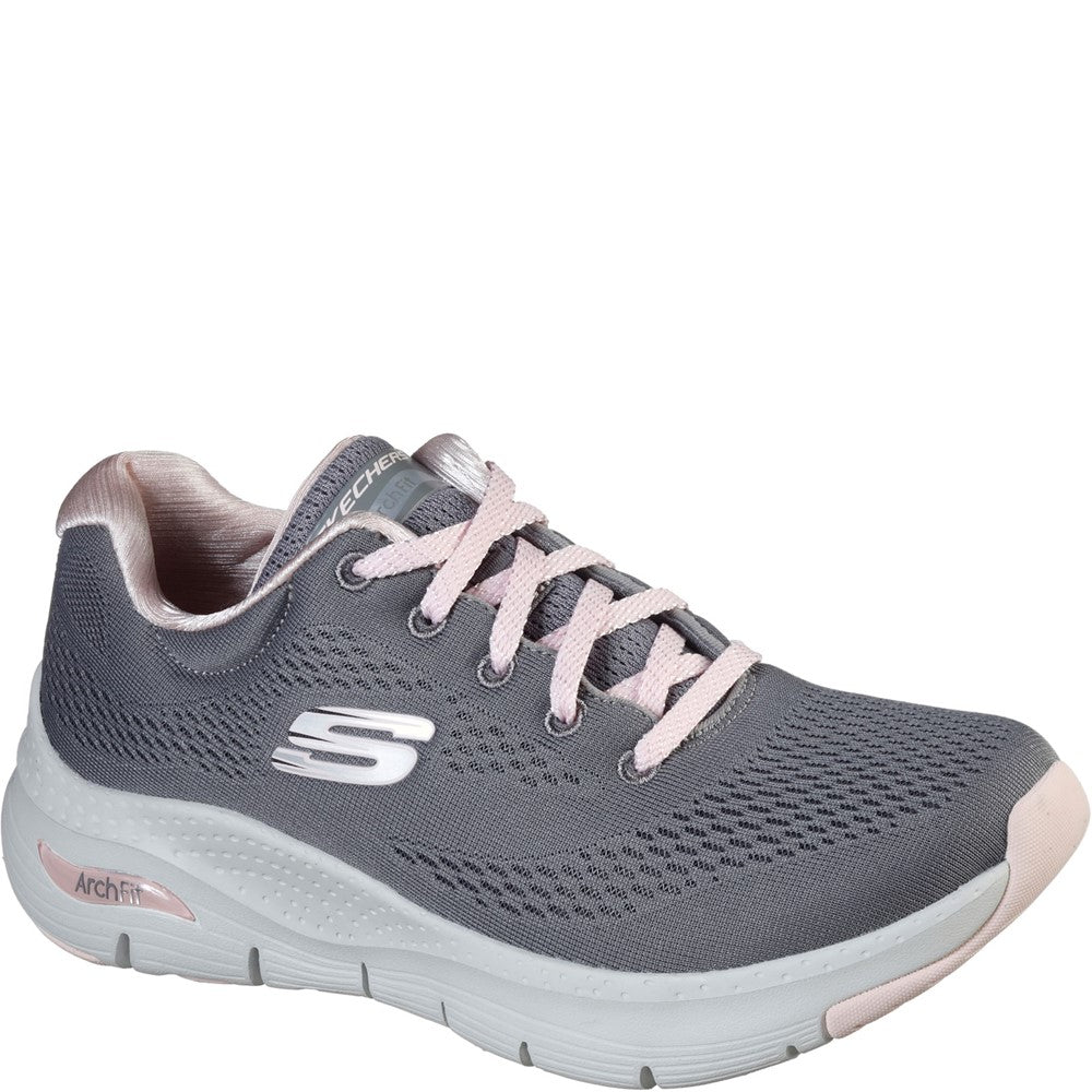 how do skechers fit