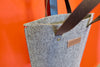 GRIFT tas in zandbruin vilt laptoptas - pure wol - minimalistisch ontwerp