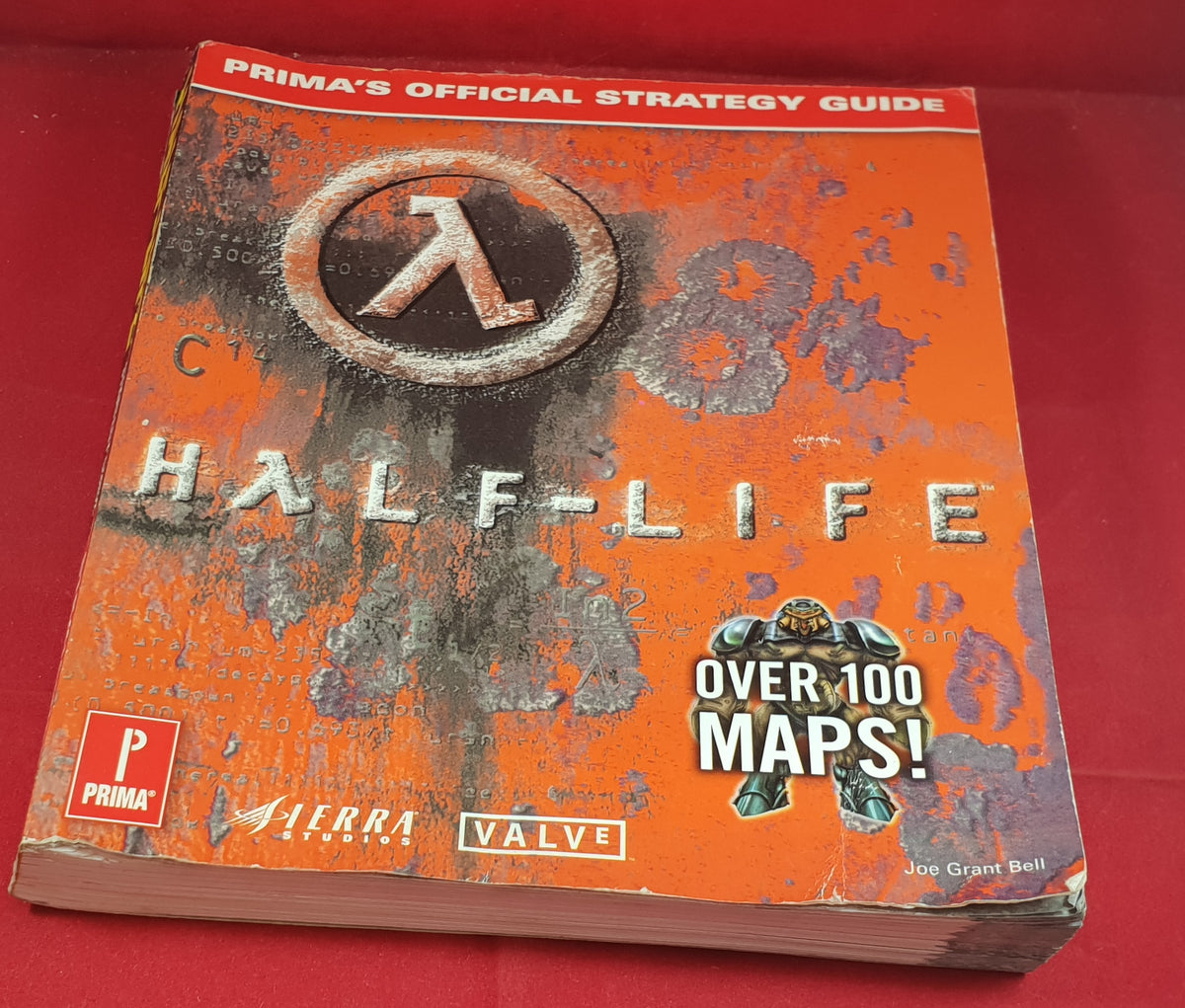 half-life-strategy-guide-rare-book-retro-gamer-heaven