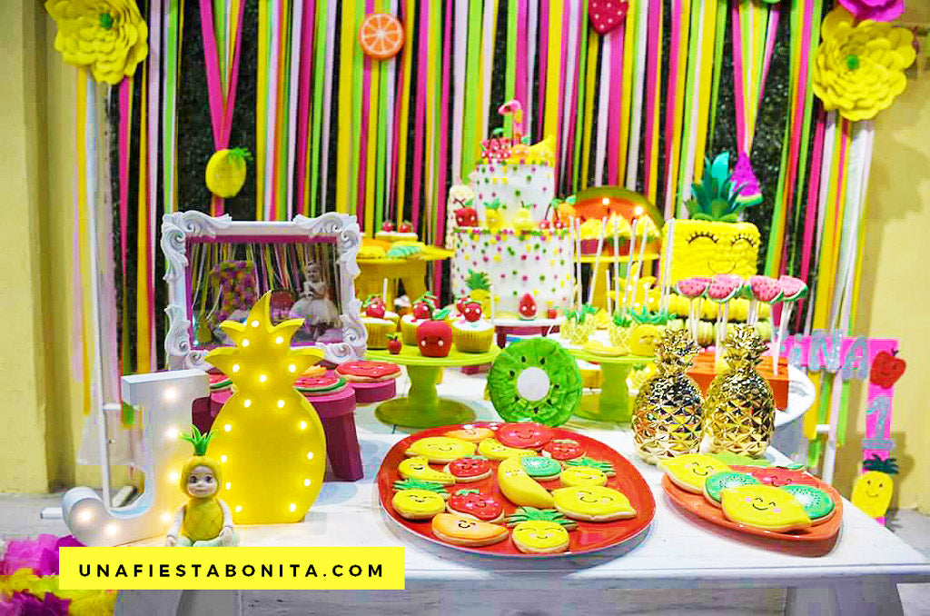 ideas para decorar mesa fiesta tutti frutti frutas