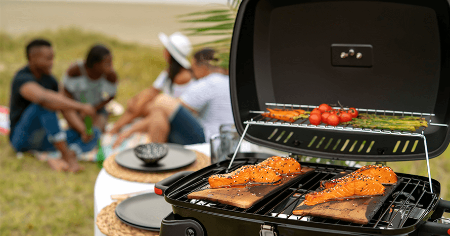 Portable tabletop grill