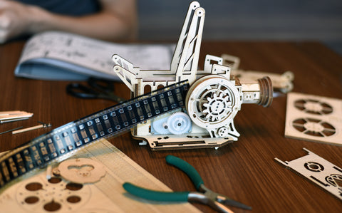 Lens assembly (Mechanical Vitascope Model Building Kit)