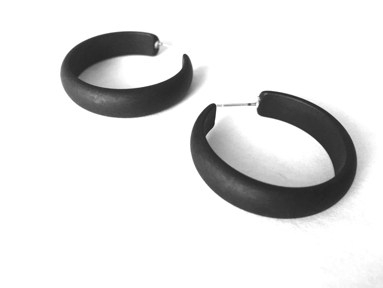 matte black hoops