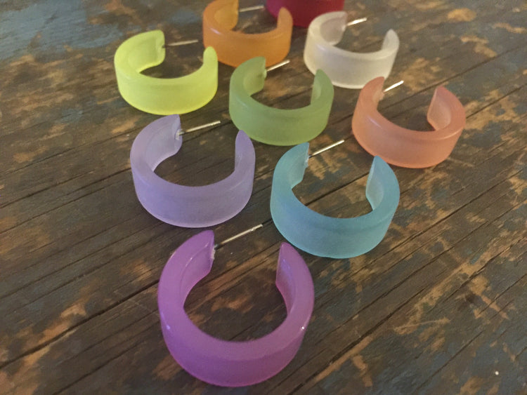 wide classic frosted hoop earrings