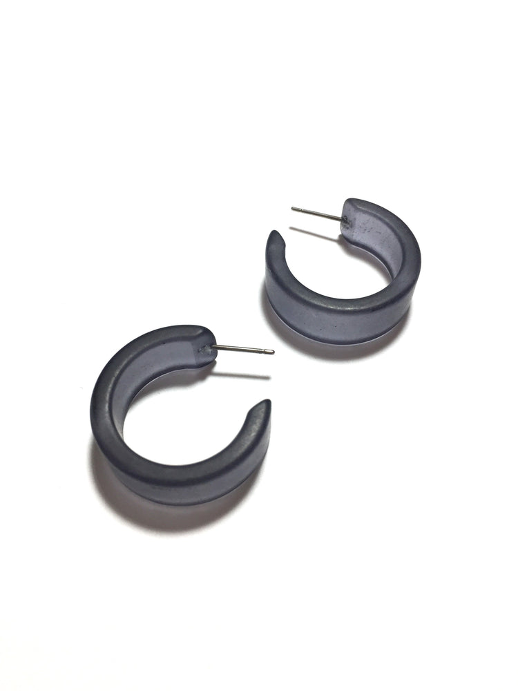 dark gray hoops