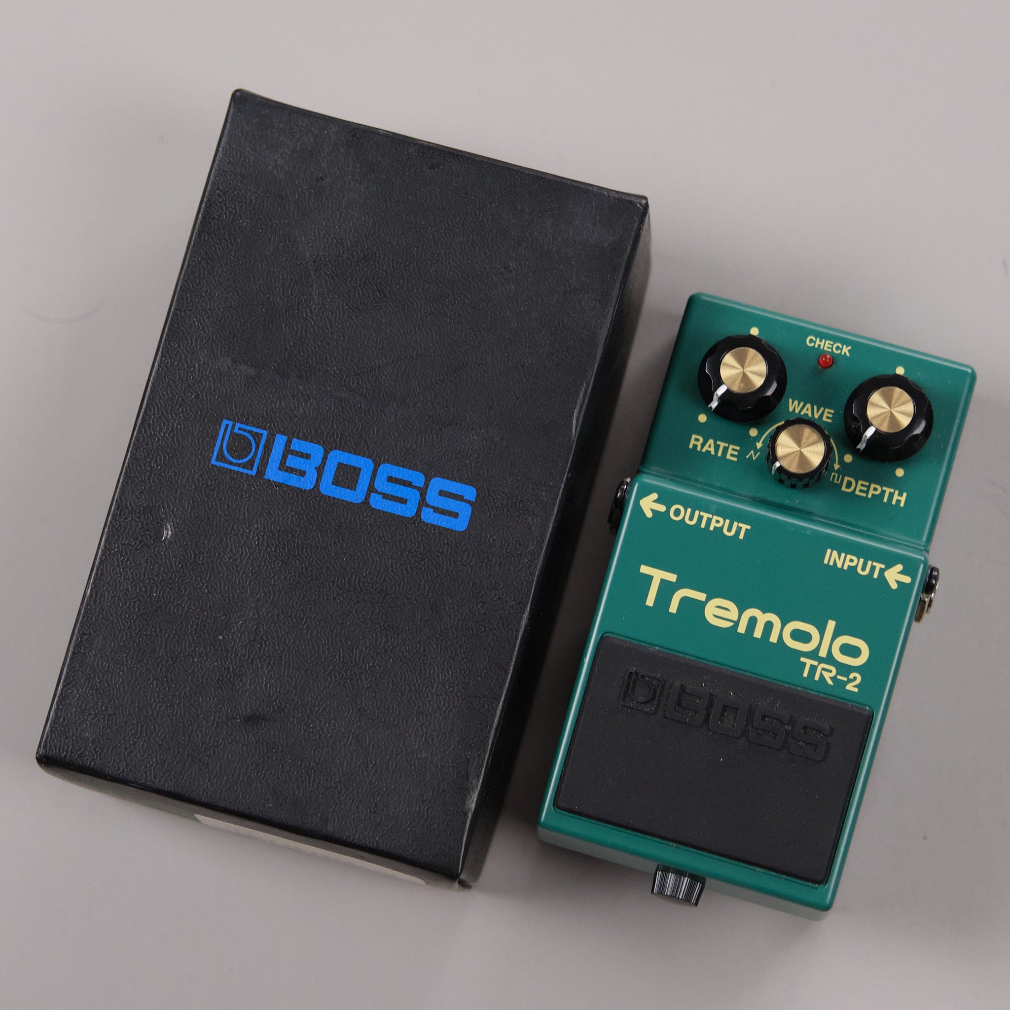 boss tr 2 tremolo