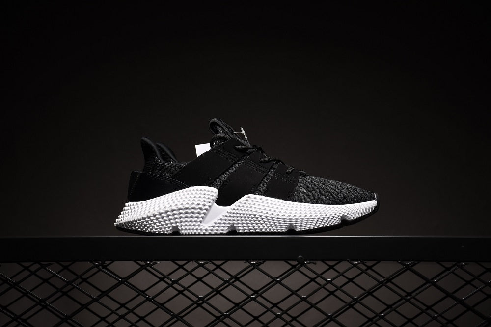 black and white prophere