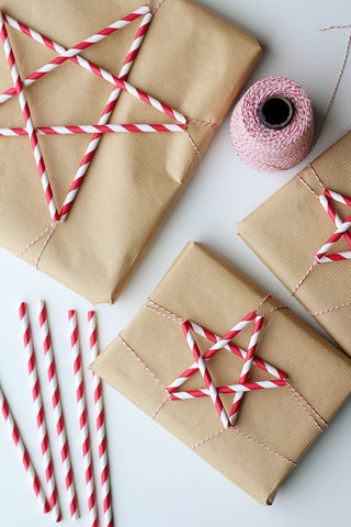 Wrapped gifts with paper straws