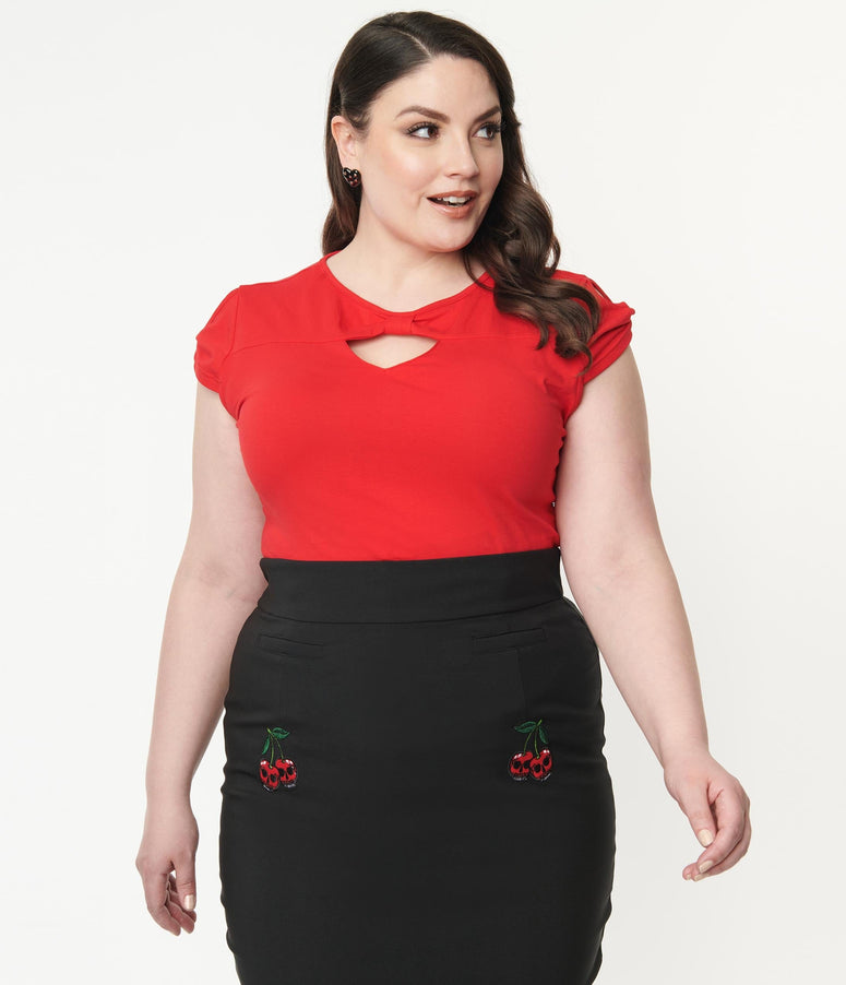 Plus Size Red Keyhole Knit Top