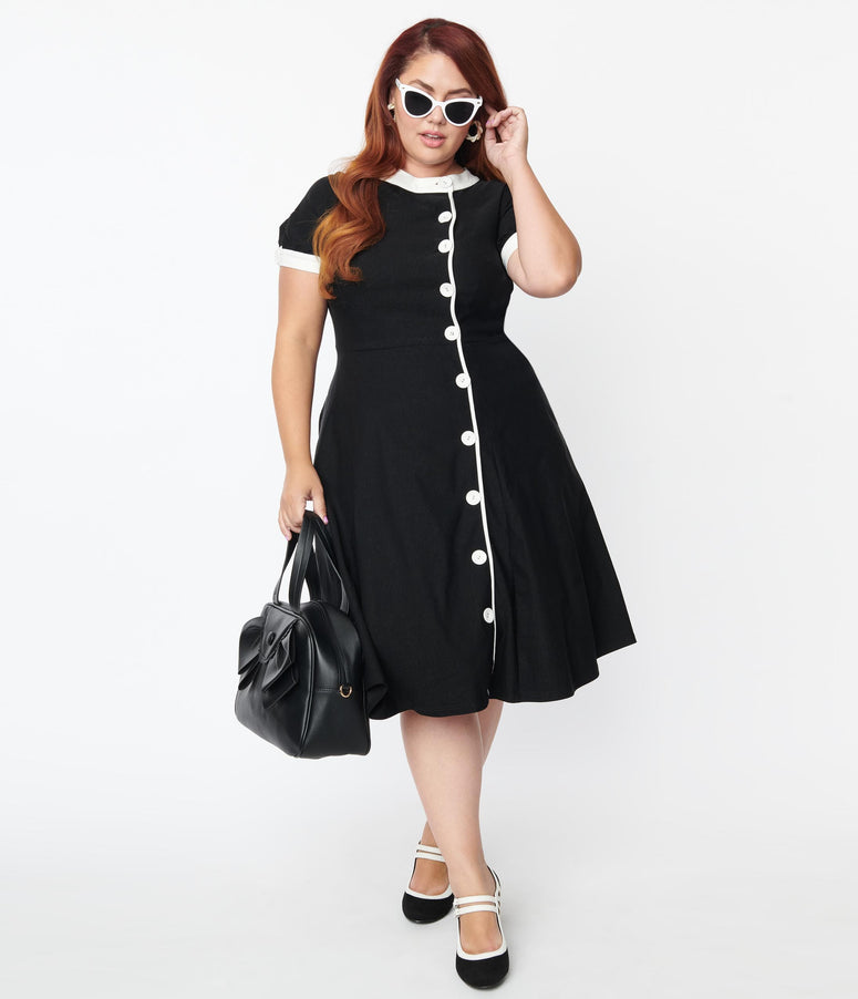 acwashingmachines Plus Size Black & White Contrast Button Swing Dress