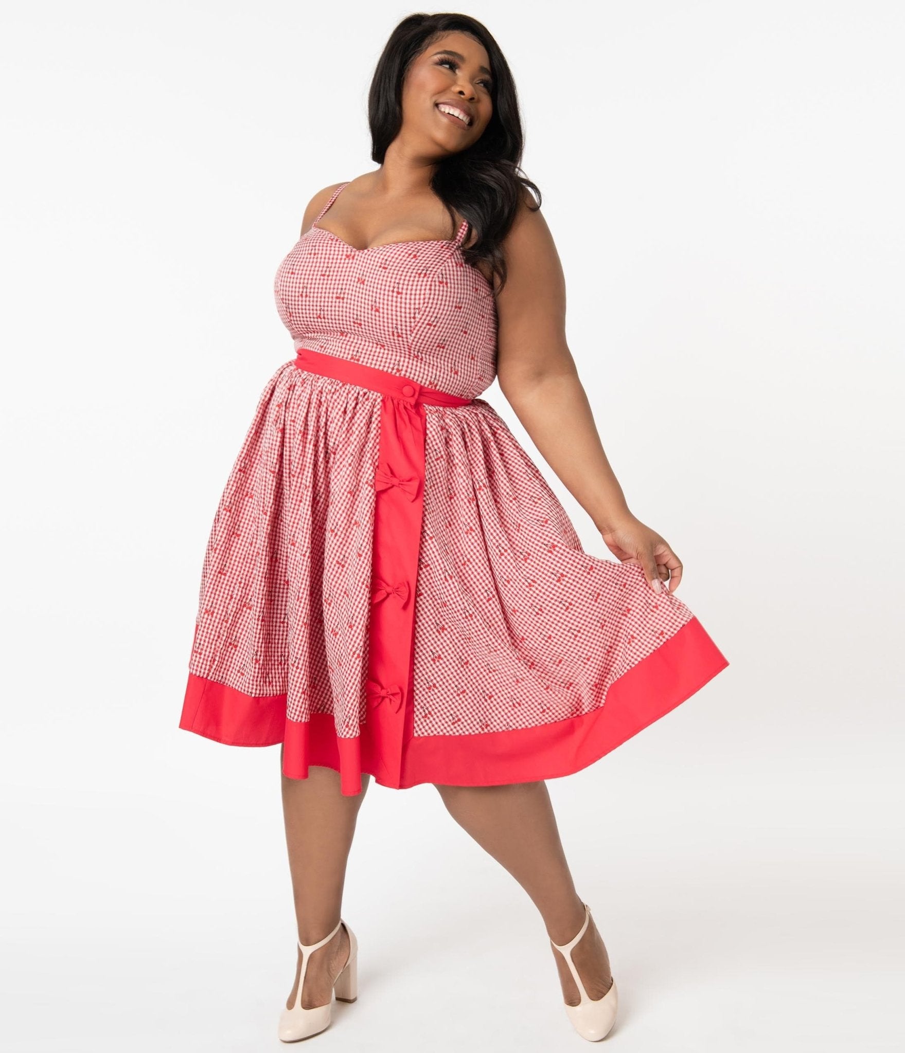 

Unique Vintage Plus Size Red Gingham & Cherry Print Rye Swing Skirt