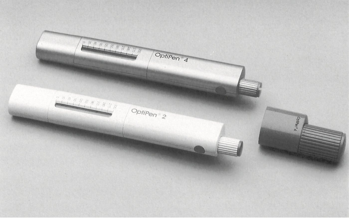 Injection pen for insulin designed by Braun for pharmaceutical company Hoechst AG. (Design by Peter Schneider, Jürgen Greubel, photography by Braun AG)