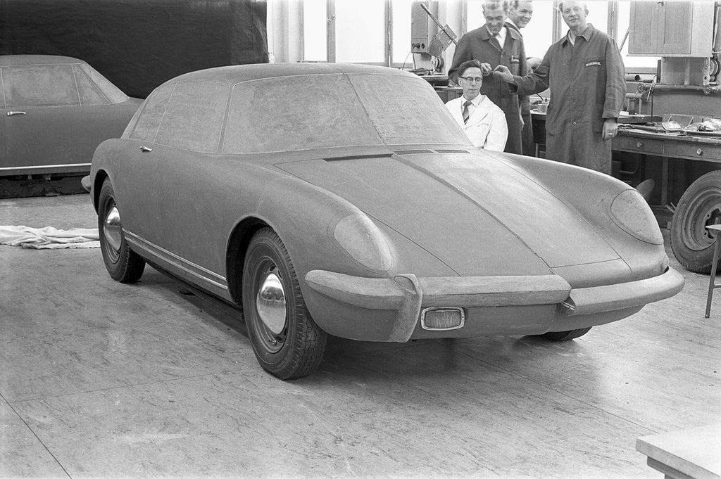 a Porsche Type 695 being configured in the Zuffenhausen design department