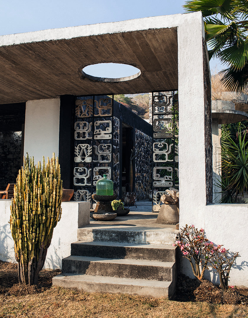 architect Ludwig Godefroy and interior designer Emmanuel Picault Brutalist Mexican house in the mountains