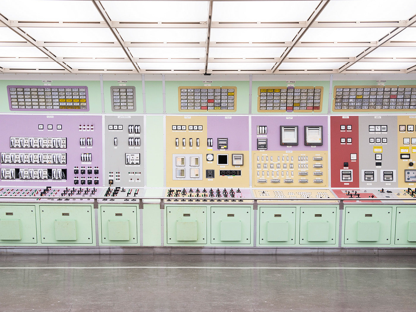Image of the control desk at Caorso nuclear power plant, Piacenza by Mattia Balsamini