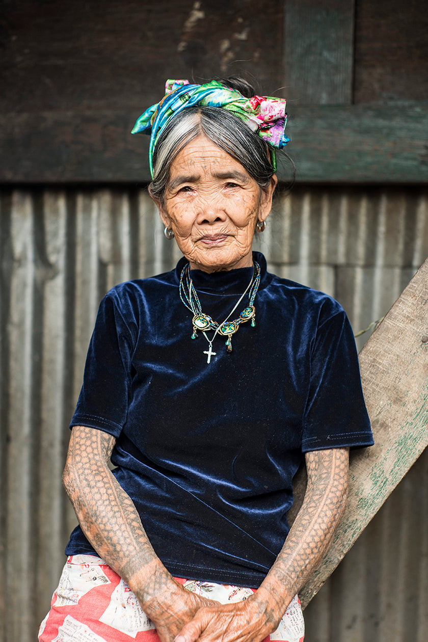 The Last Kalinga Tattoo Artist, The New Traditional published by gestalten, photo by Fred Wissink