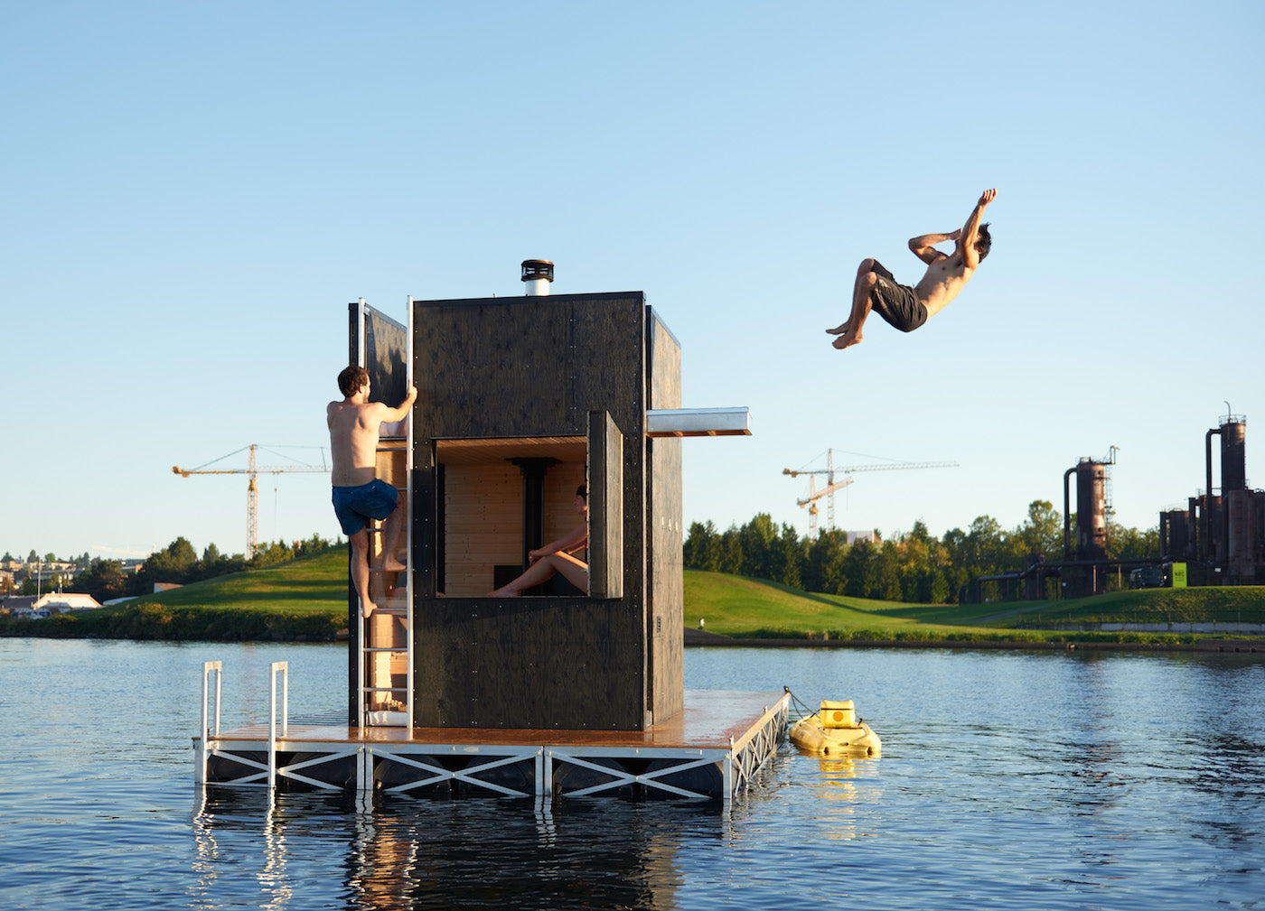Floating Sauna by goCstudio
