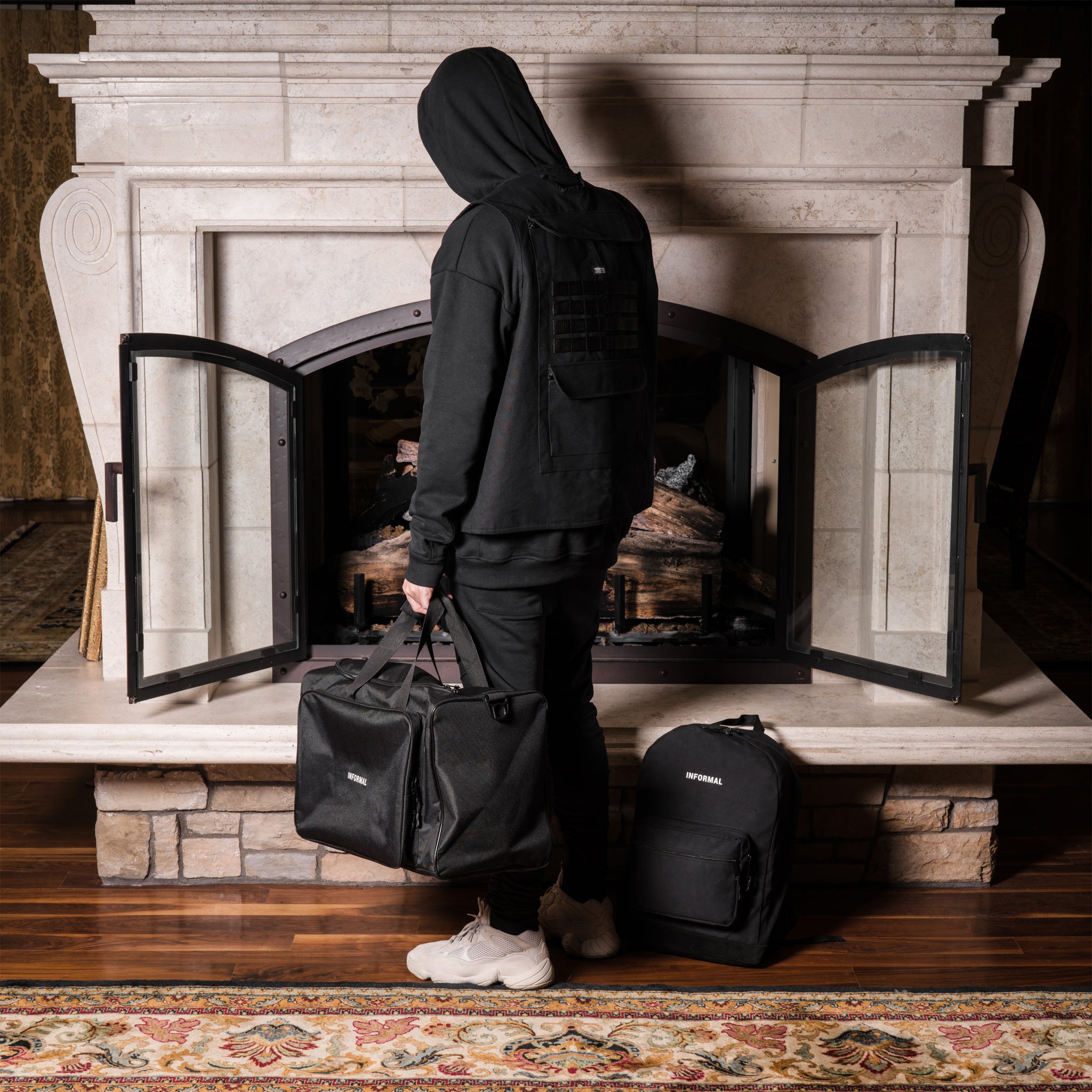 Logo Duffle Bag : Black/White