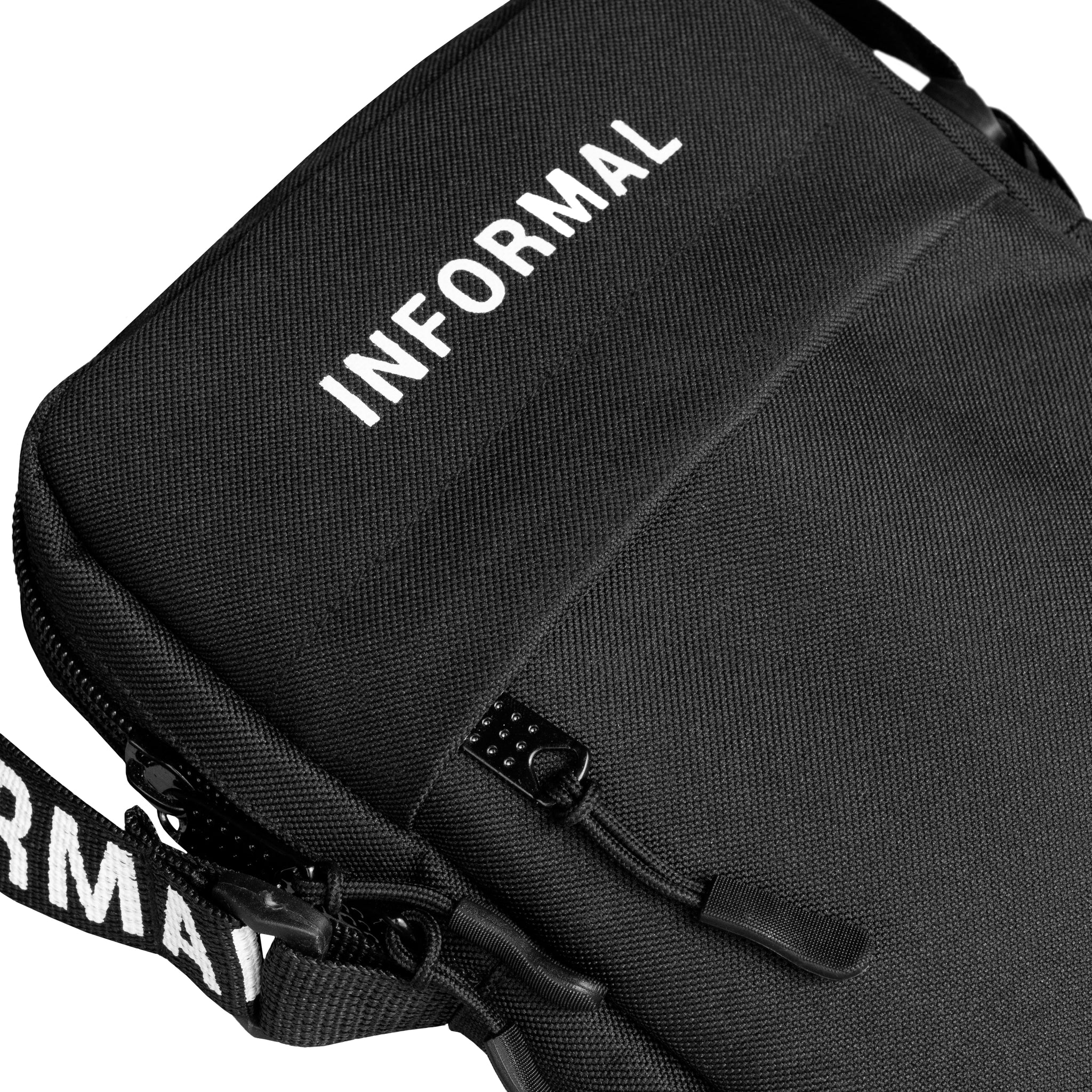 Logo Shoulder Pack : Black/White