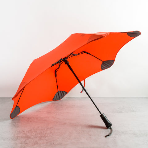 Blunt umbrella