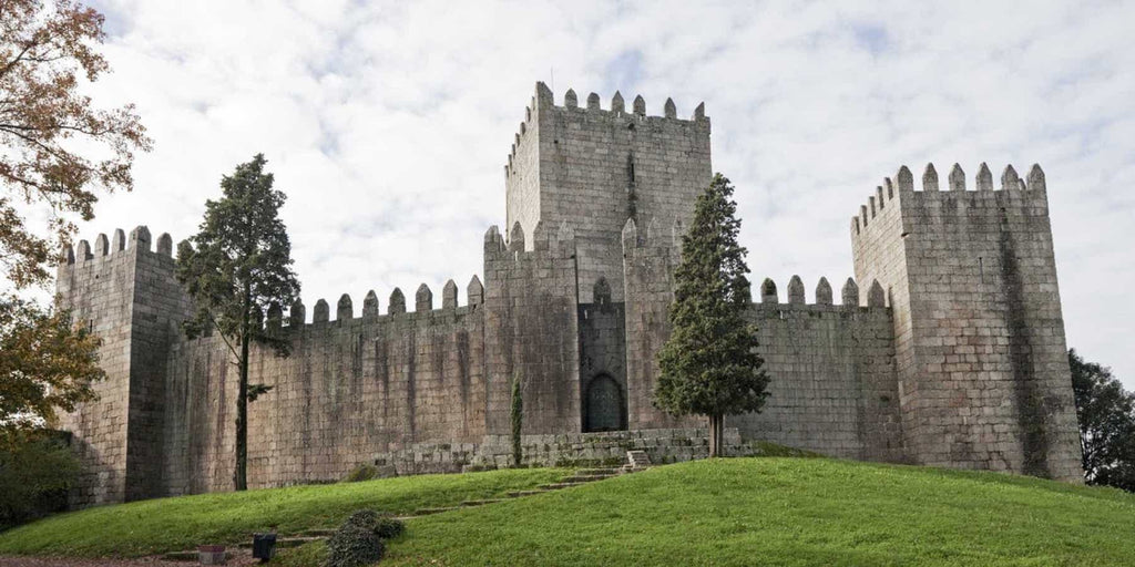 Vue générale du chateau de guimaraes