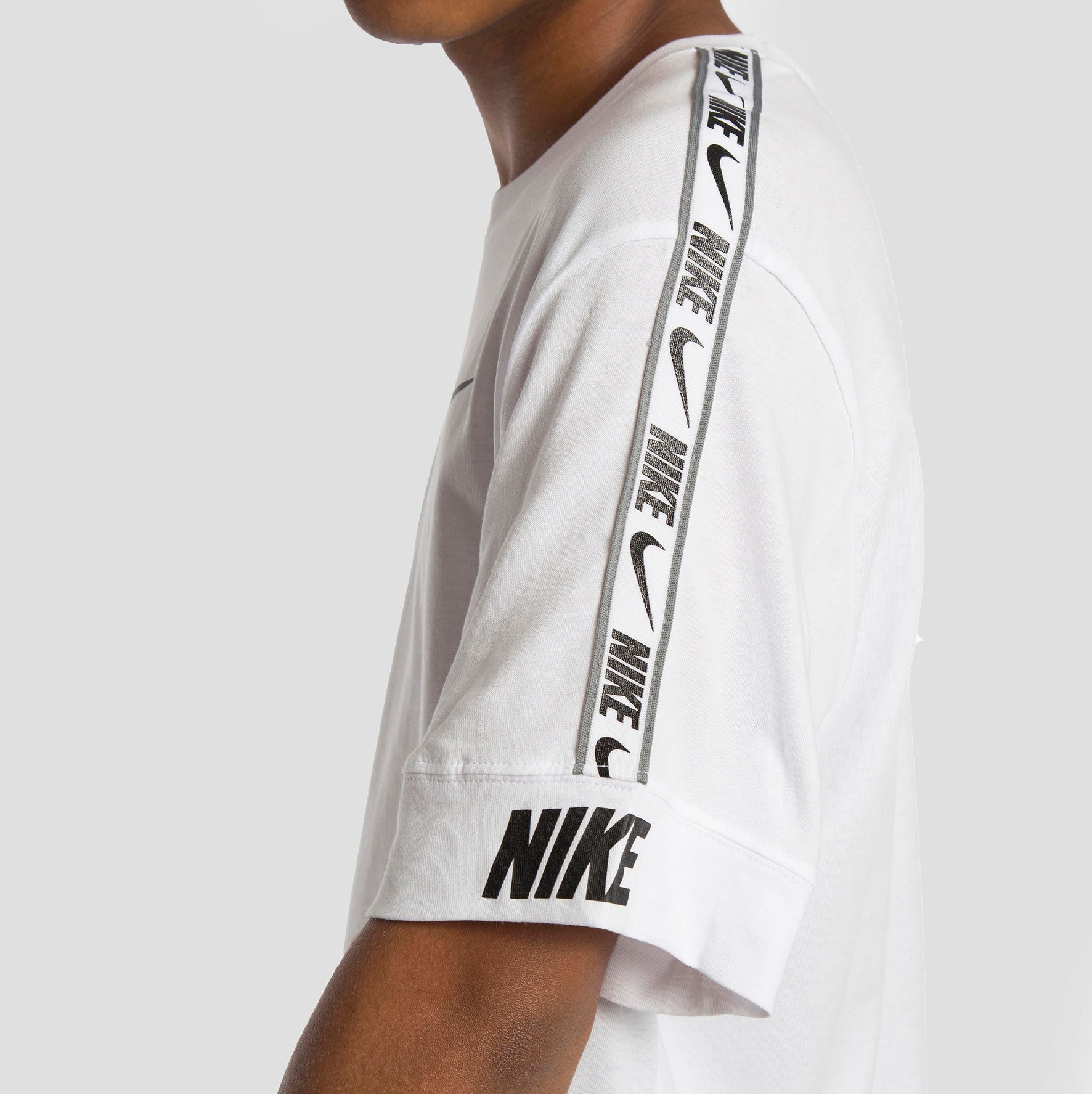 Nike Camiseta Repeat CZ7829-100 - Colección –