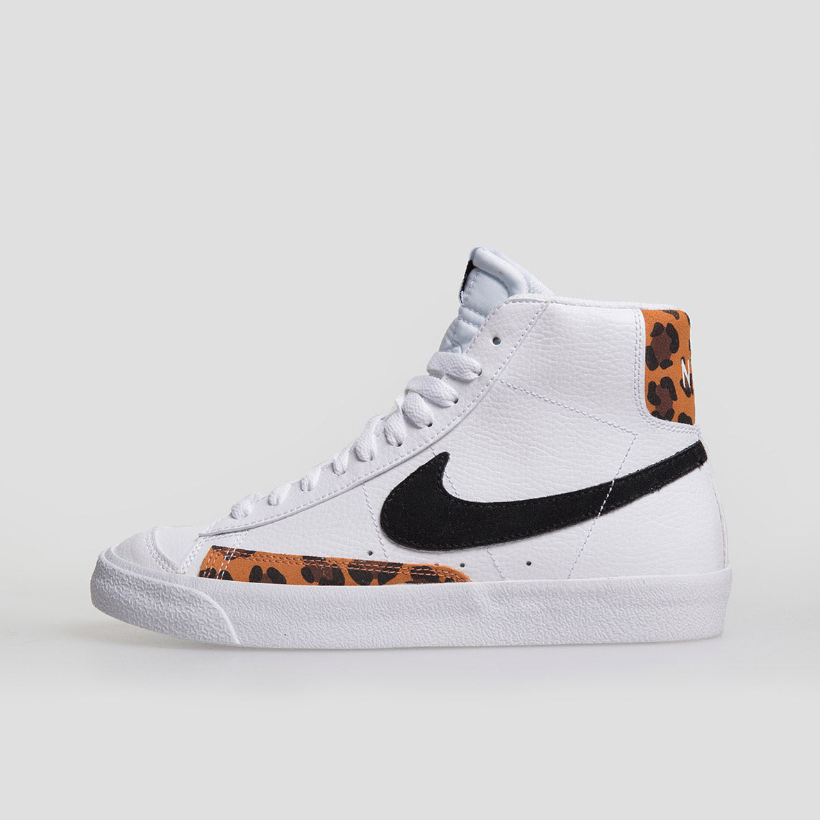 nike blazer mid 77 white leopard