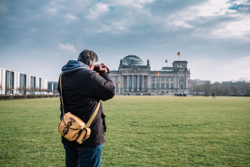 Mehrdad Abedi with his Billingham Hadley Digital Camera Bag photographing the Reichstag