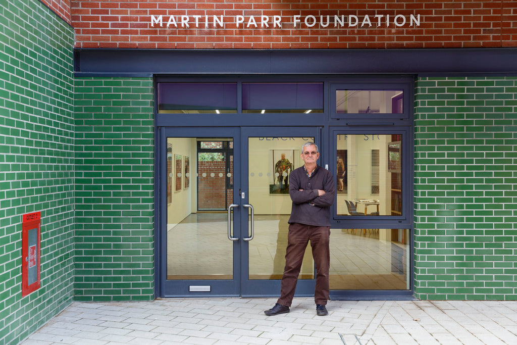 Martin Parr outside the Martin Parr Foundation, Bristol, England, 2017. © Martin Parr / Magnum Photos