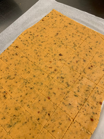 Tomato & Herb Crackers