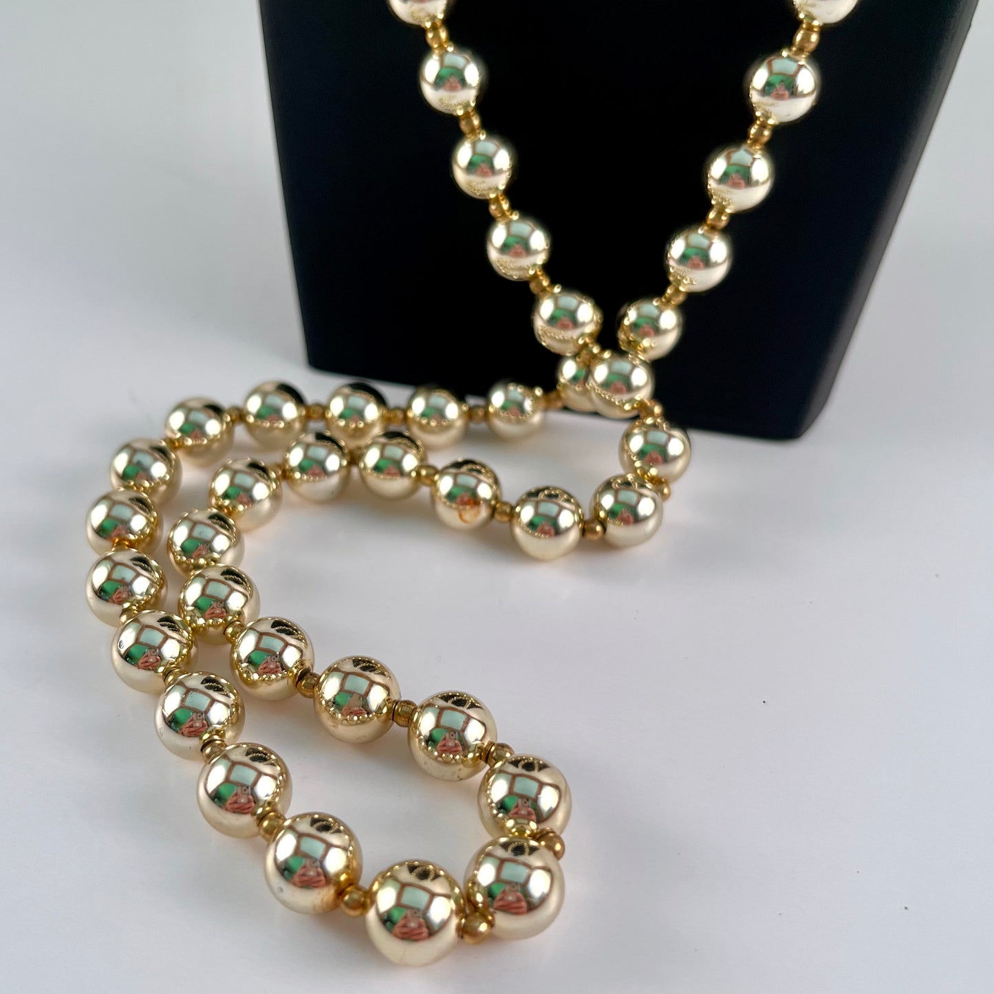 1960s Hong Kong Genuine Lucite Bead Necklace, With Original Tags