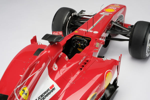 海外花系 フェラーリ ホットウィール F138フェルナンドアロンソ1/18