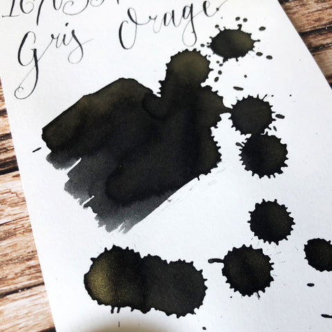 J Herbin 1670 Stormy Grey Colour Swatch Close Up
