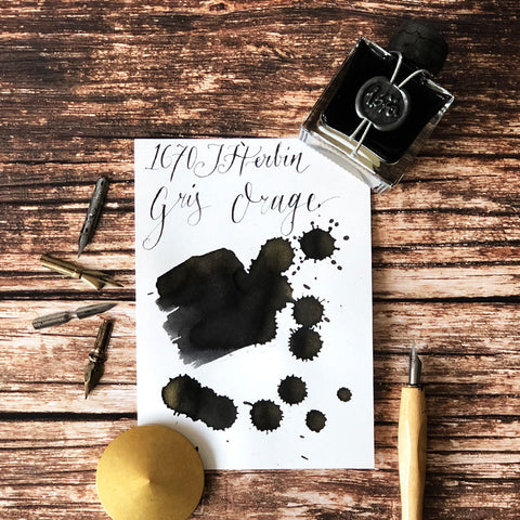 J Herbin 1670 Stormy Grey Colour Swatch