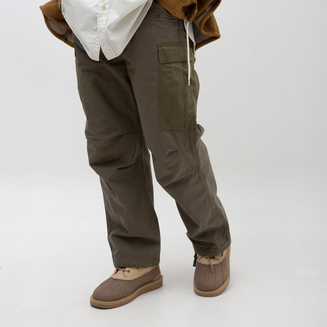 Nanamica Cargo Pants Khaki Degli Uberti