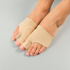 แผ่นซิลิโคนสวมหน้าเท้า - Bunion Corrector With Separator Super Soft Gel for Foot Pain Relief
