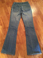 #084 Sz 2 (25x31) Jeans - American Eagle Outfitter