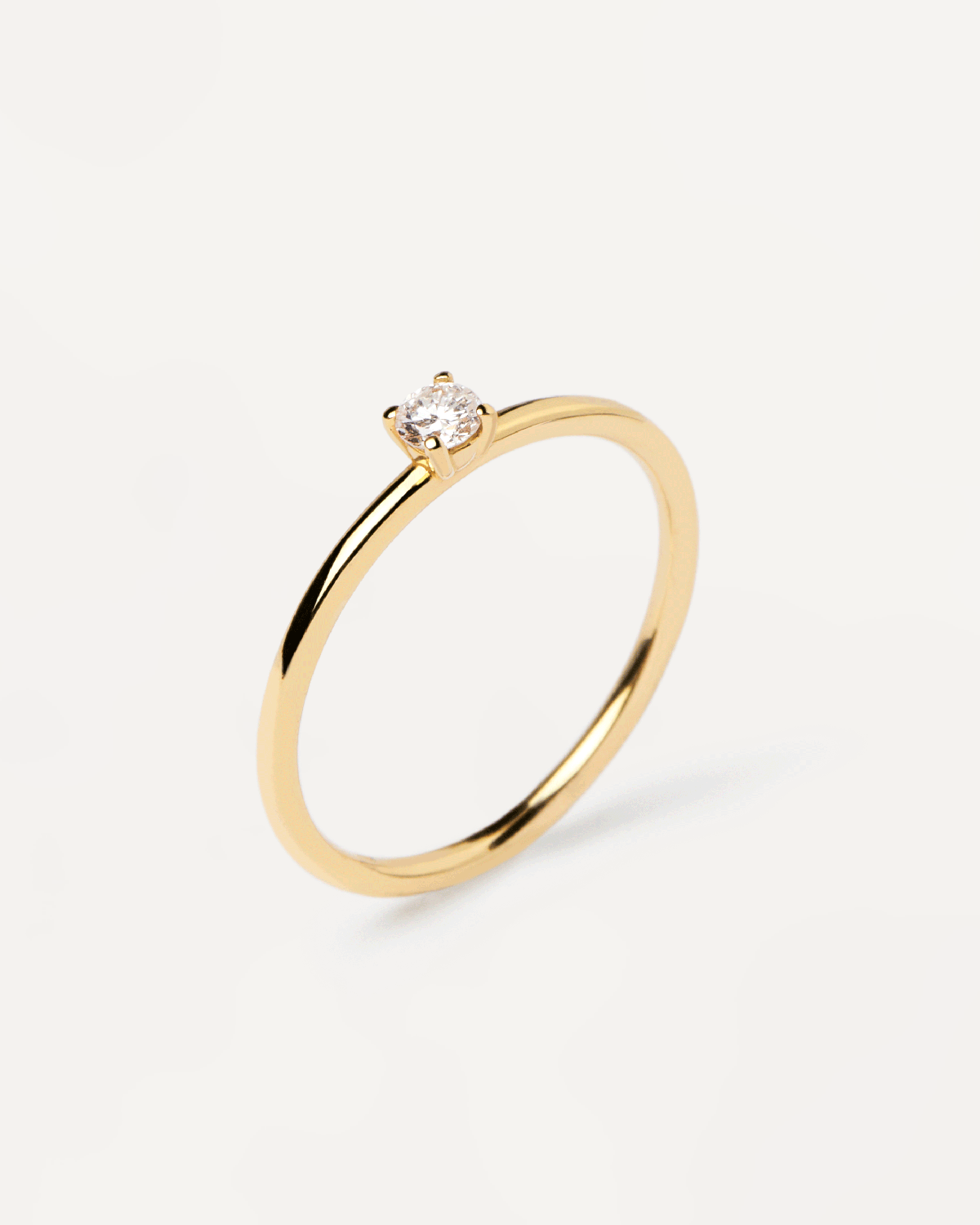 Diamonds and Yellow Gold Solitaire Mini Ring - 18K solid yellow gold
