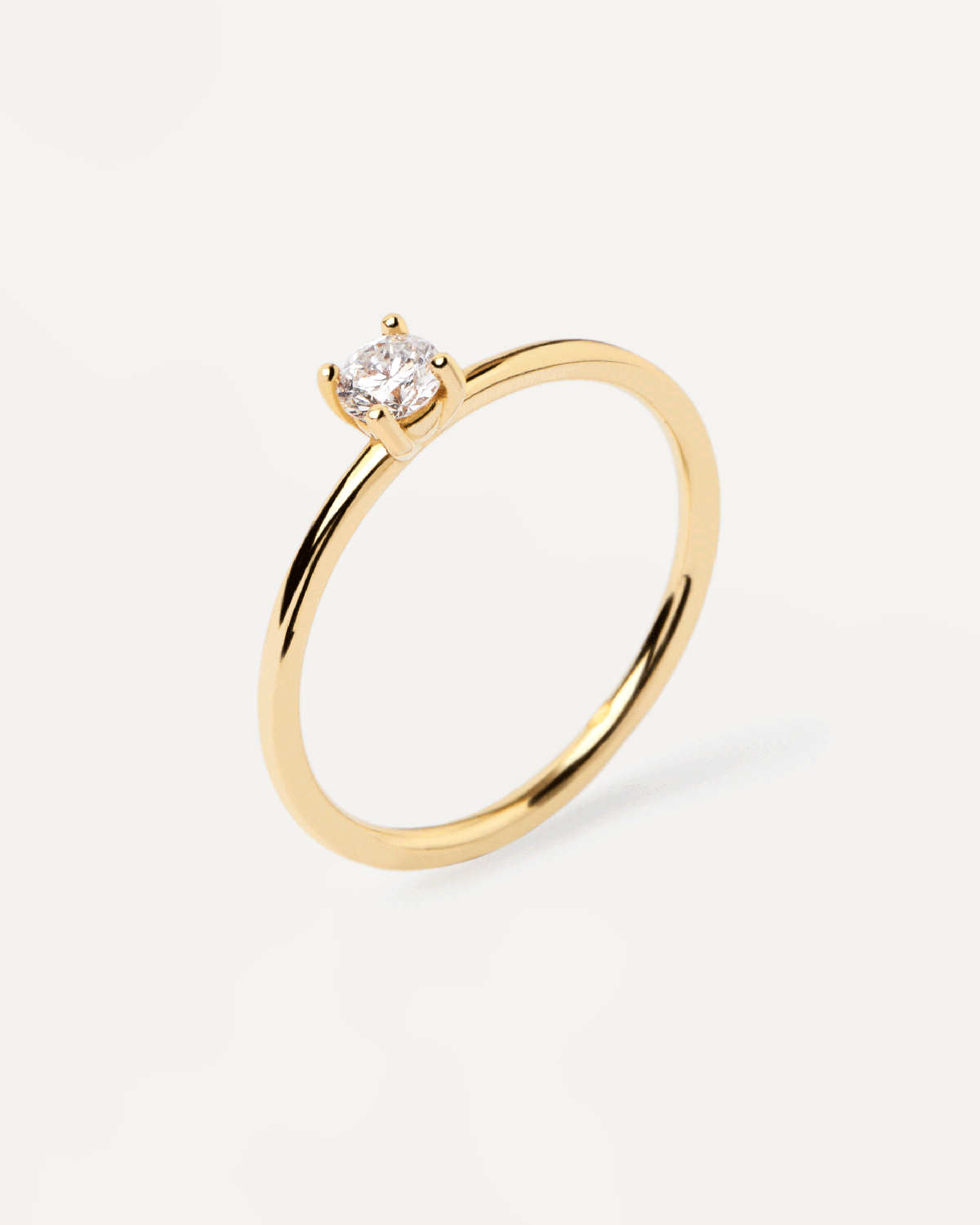 Diamonds and Yellow Gold Solitaire Medium Ring - 18K solid yellow gold