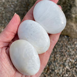 Scolecite Palm Stone