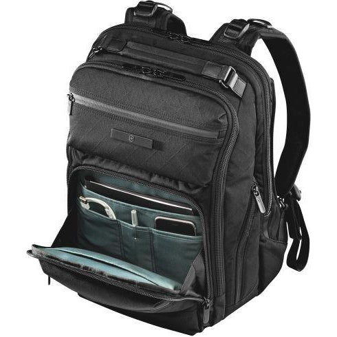 victorinox rath slim backpack