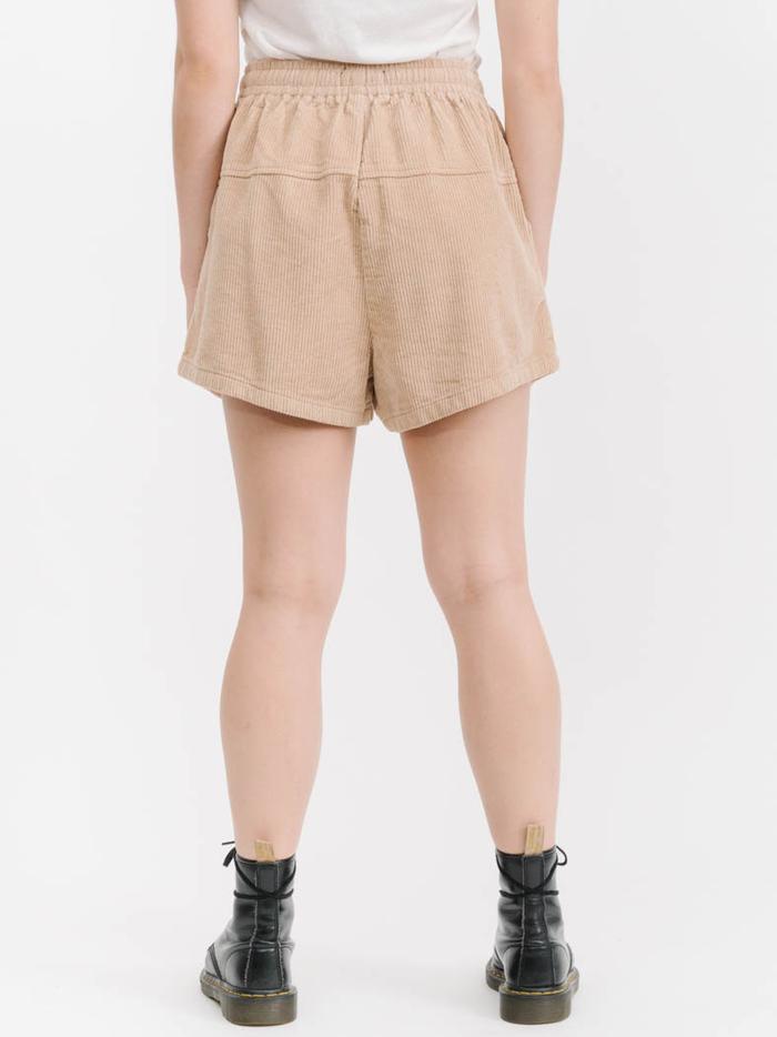 tan jogger shorts