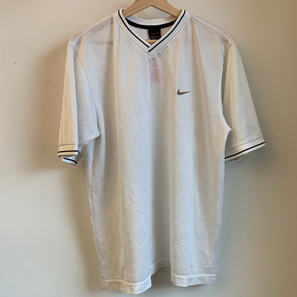 Vintage Nike Mesh Shirt M – Laundry
