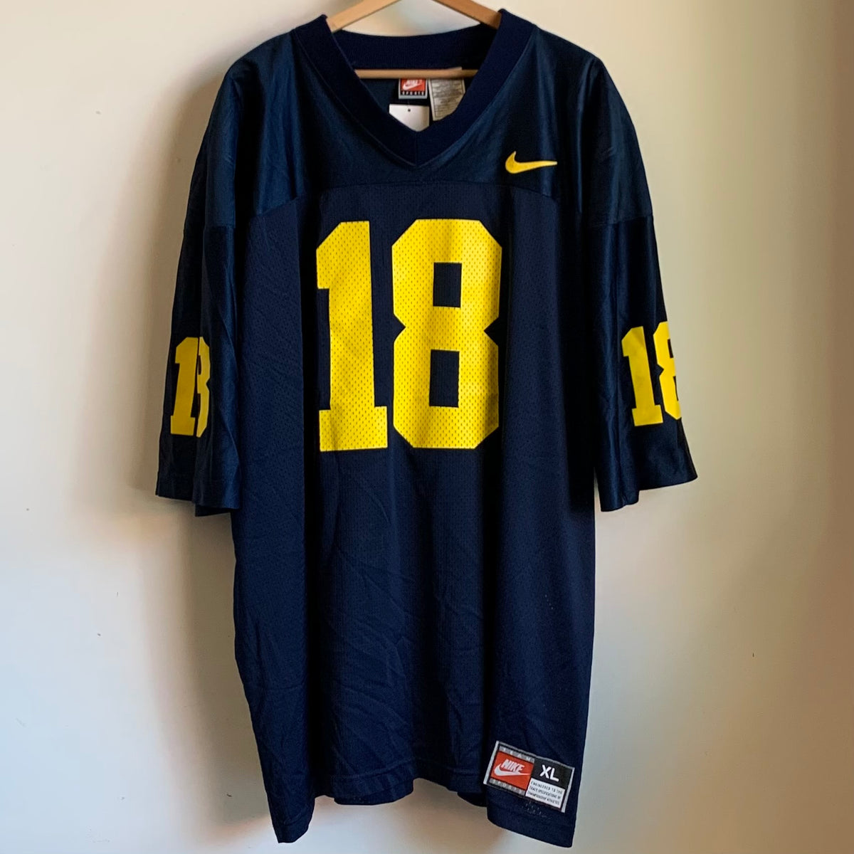 Vintage Michigan Wolverines Football Jersey Nike – Laundry