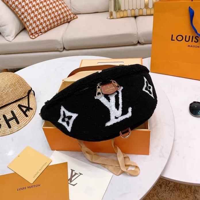 Louis Vuitton Monogram LV Teddy Limited Edition Bumbag at 1stDibs